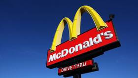 Как переводится McDonald's на русский язык в Рикер